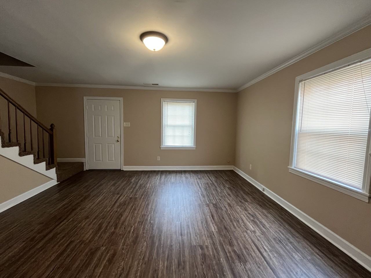 220 Hickory Trl #1 - Photo 3 of 7
