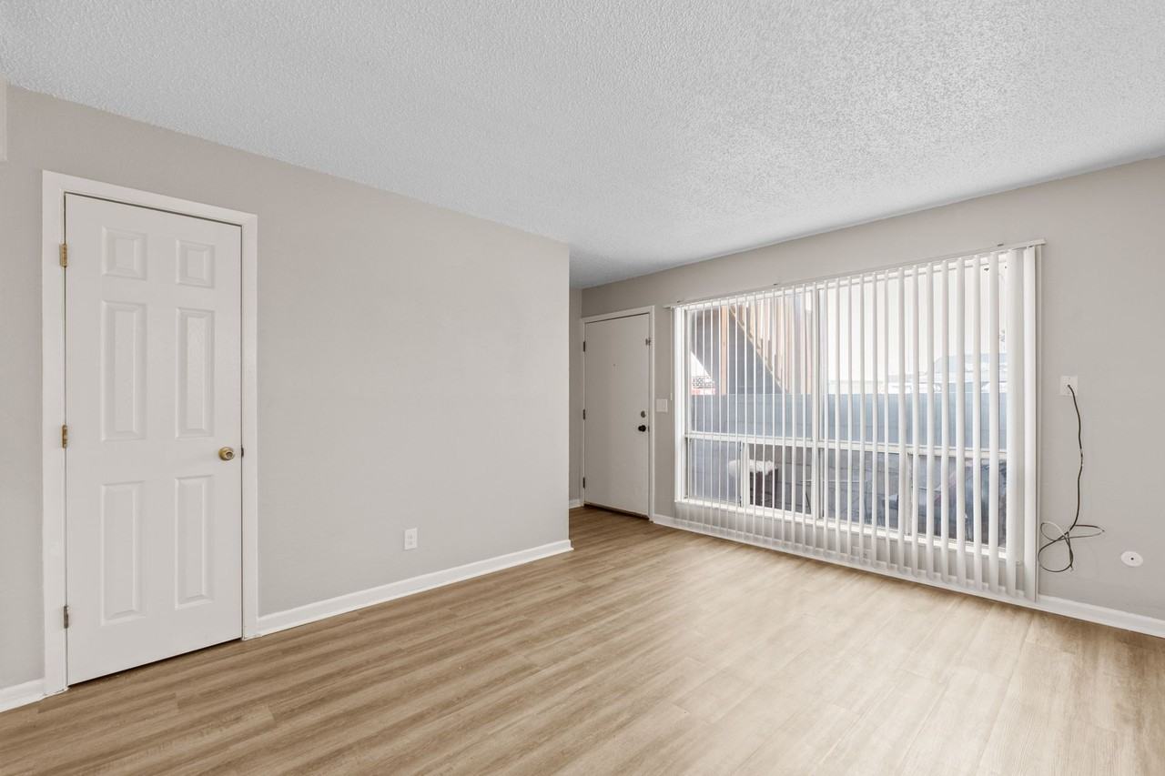 The Terra at 3600 - Photo 5 of 27