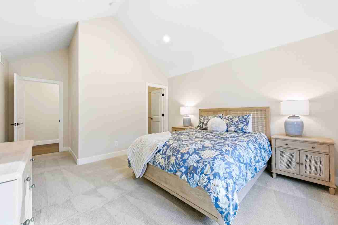 21383 Gold Rush Pl #1 - Photo 4 of 40