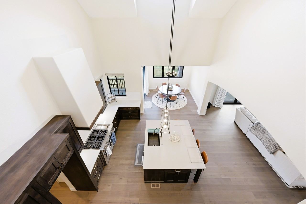 21383 Gold Rush Pl #1 - Photo 7 of 40