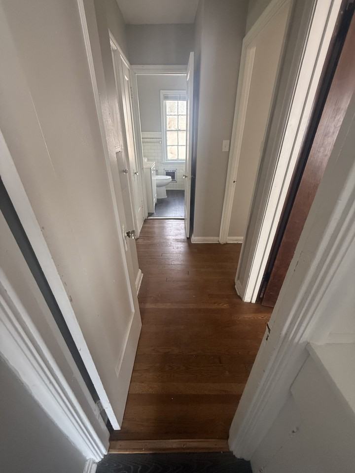 3718 Gridley Rd - Photo 6 of 25