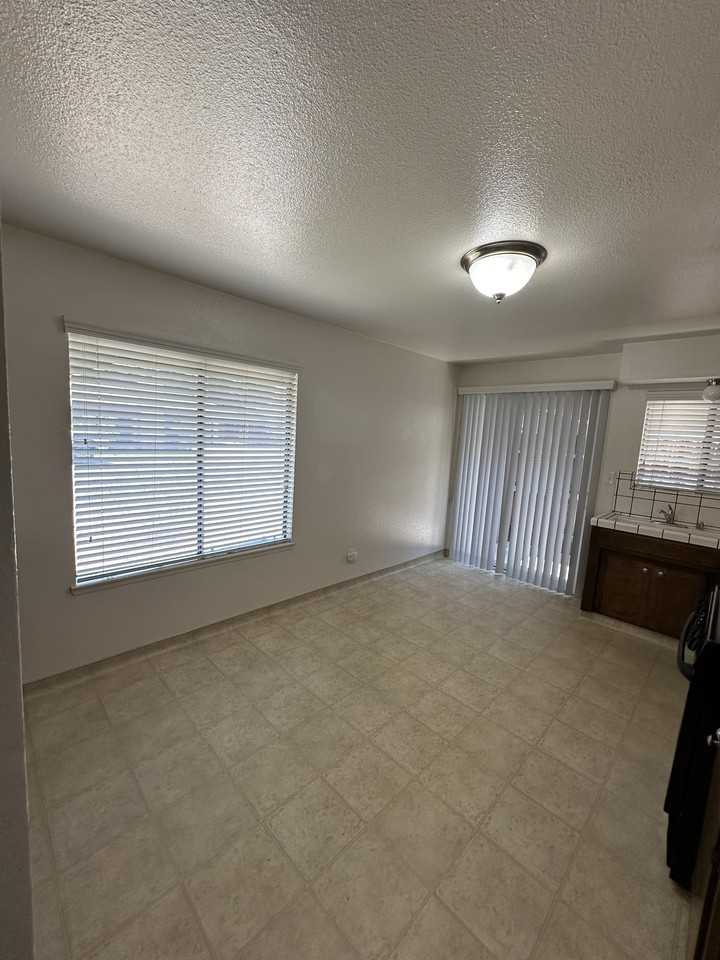 3817 W Packwood Dr #3817 - Photo 6 of 19