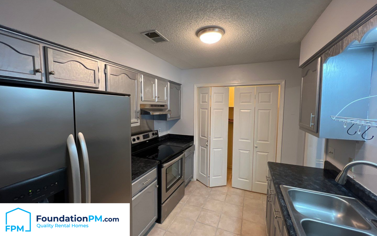 3892 Oak Branch Cir W #1 - Photo 3 of 16