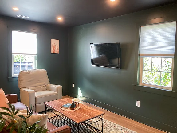 818 Kirkwood Ave #1 - Photo 2 of 14