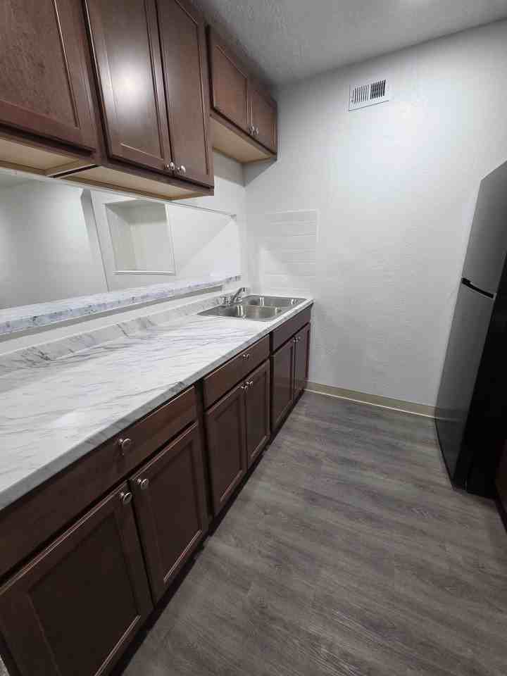 13725 SUSAN KAY DRIVE39-B #39B - Photo 3 of 8
