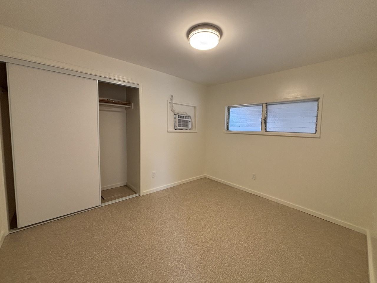 1039 Wong Ln #E - Photo 7 of 9