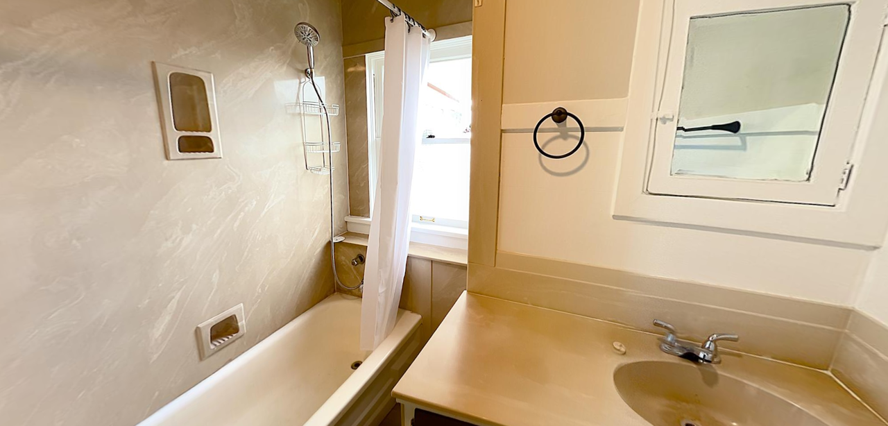 2945 Quadra St #3 - Photo 2 of 7
