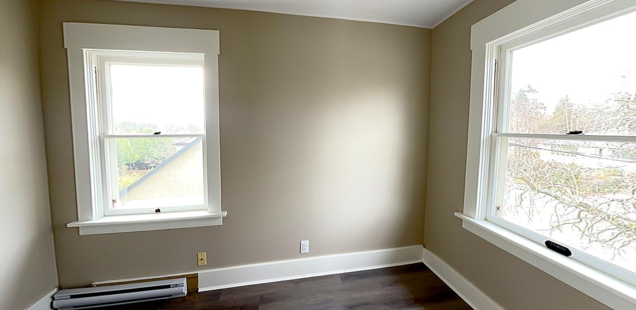 2945 Quadra St #3 - Photo 3 of 7