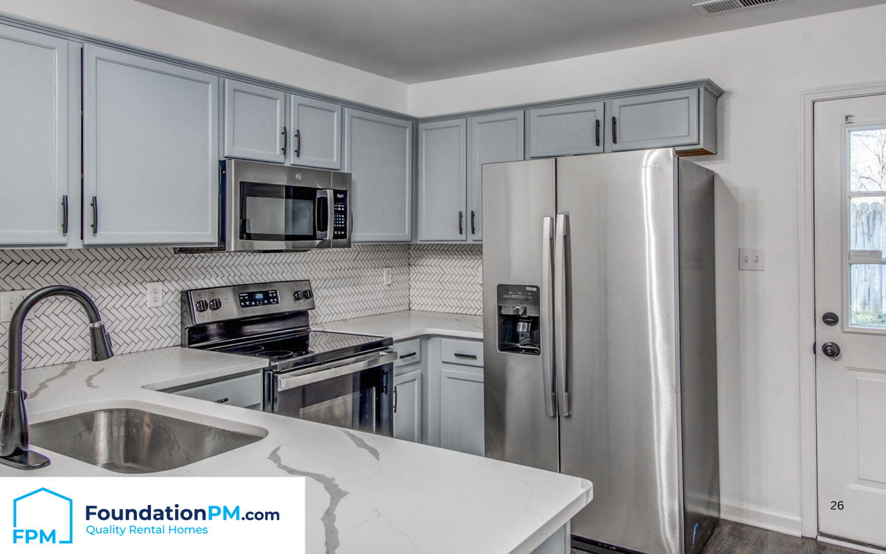 484 High Point Ter #1 - Photo 4 of 16