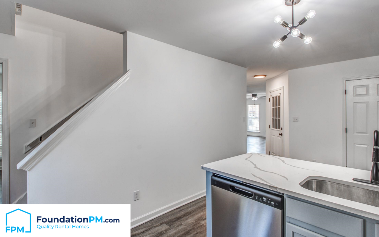 484 High Point Ter #1 - Photo 6 of 16