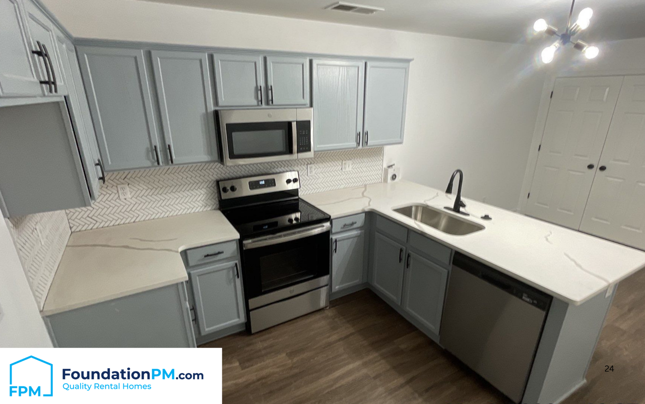 486 High Point Ter #2 - Photo 3 of 14