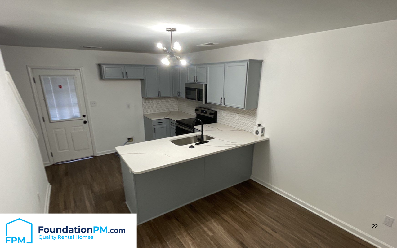 486 High Point Ter #2 - Photo 4 of 14
