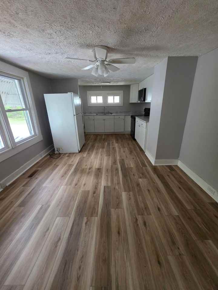 2144 Augusta Rd #1 - Photo 3 of 10