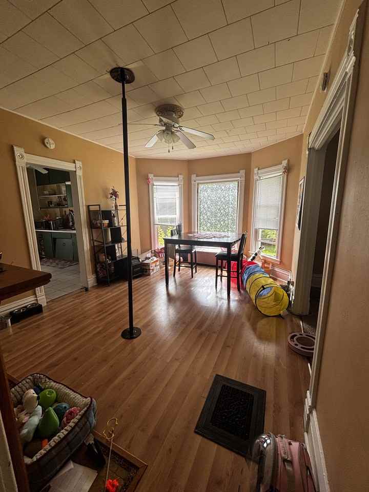 914 Washington St #1 - Photo 6 of 8