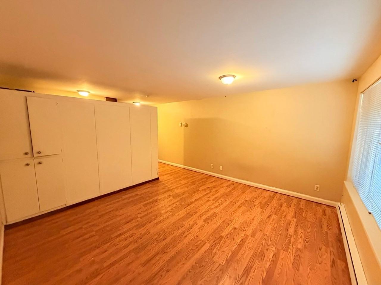 Summit Apartments @ Capitol Hill - Photo 7 of 21