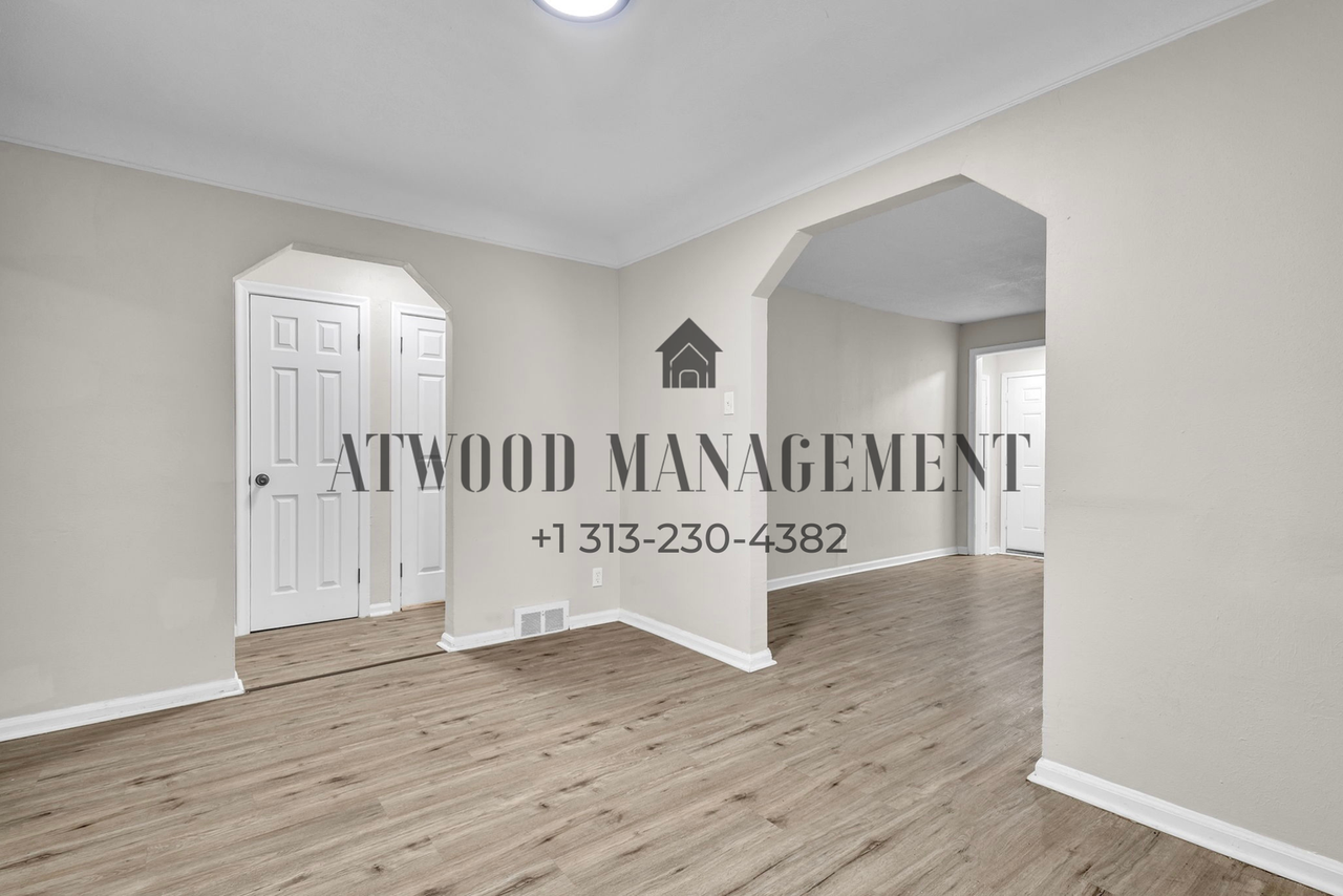 7600 Dobel St - Photo 4 of 15