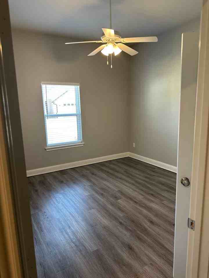 10754 County Road 169 - Photo 4 of 19