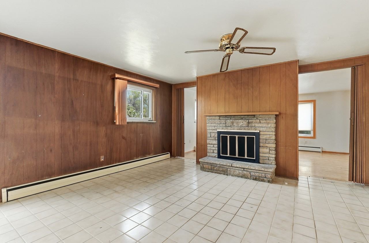 3290 Ward Rd #1 - Photo 3 of 40