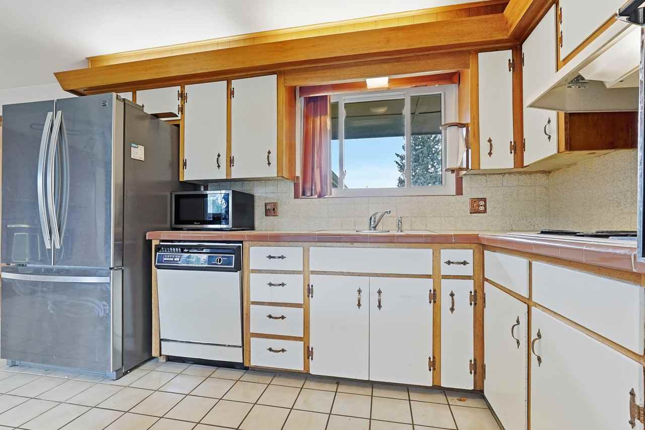 3290 Ward Rd #1 - Photo 4 of 40
