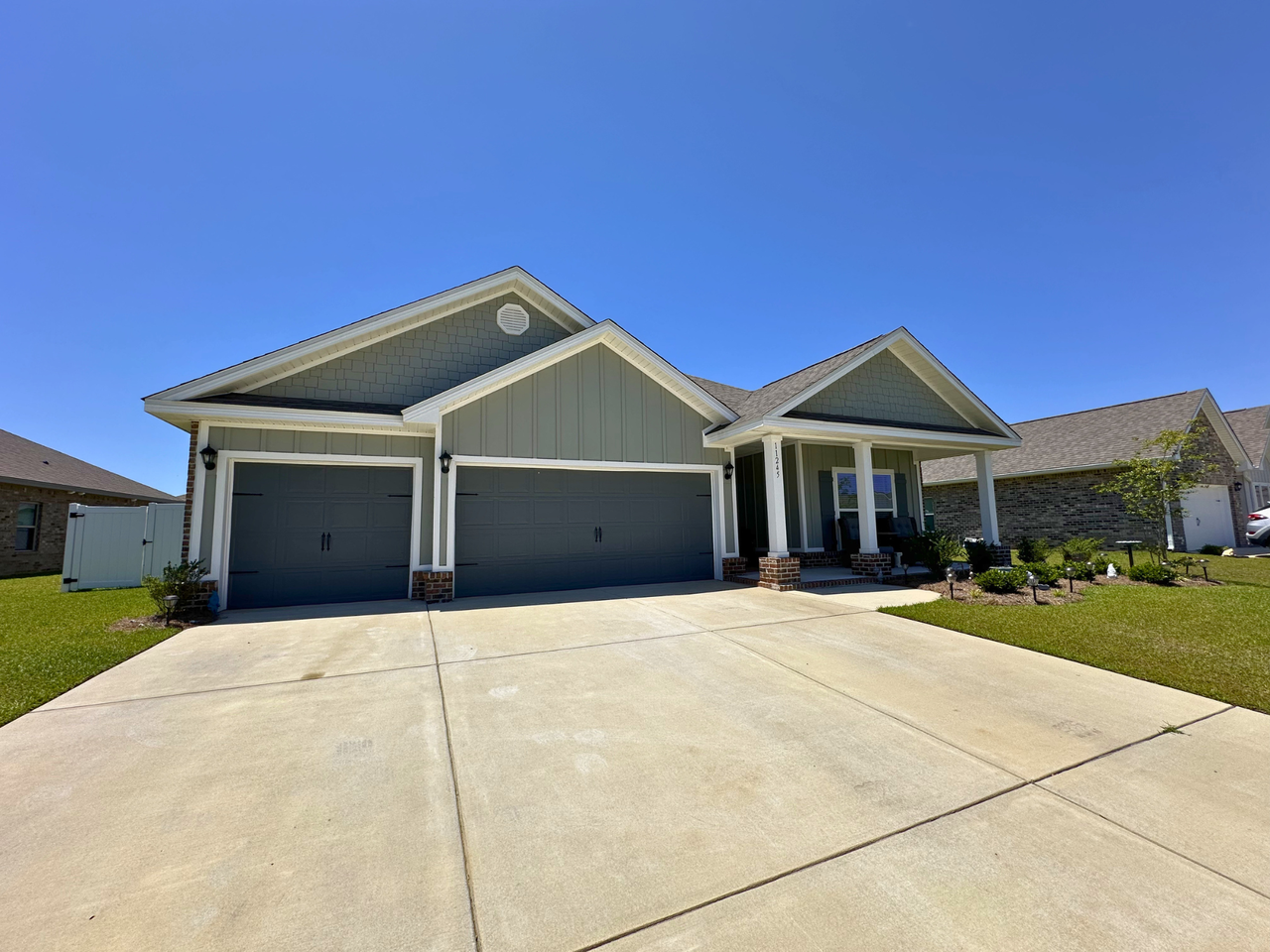 11245 Animal Kingdom Way - Photo 2 of 37