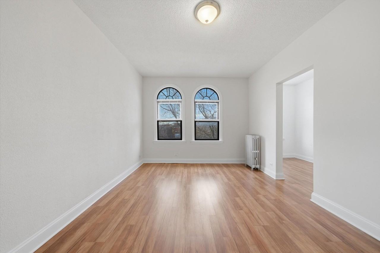 1742 Humboldt LLC - Photo 5 of 47