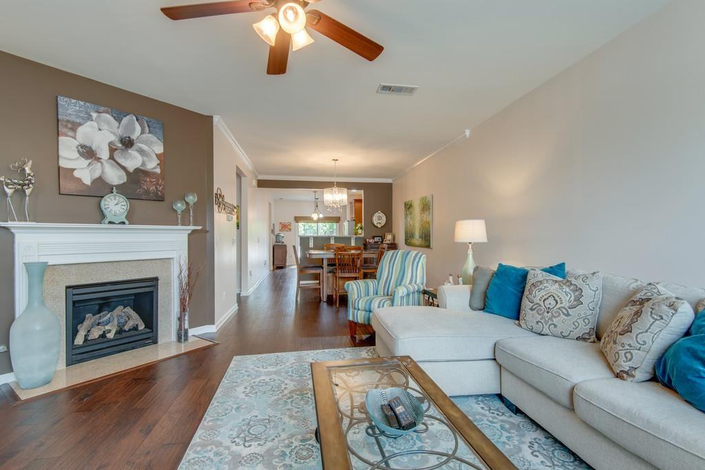 2022 Traemoor Village Dr #1 - Photo 2 of 10