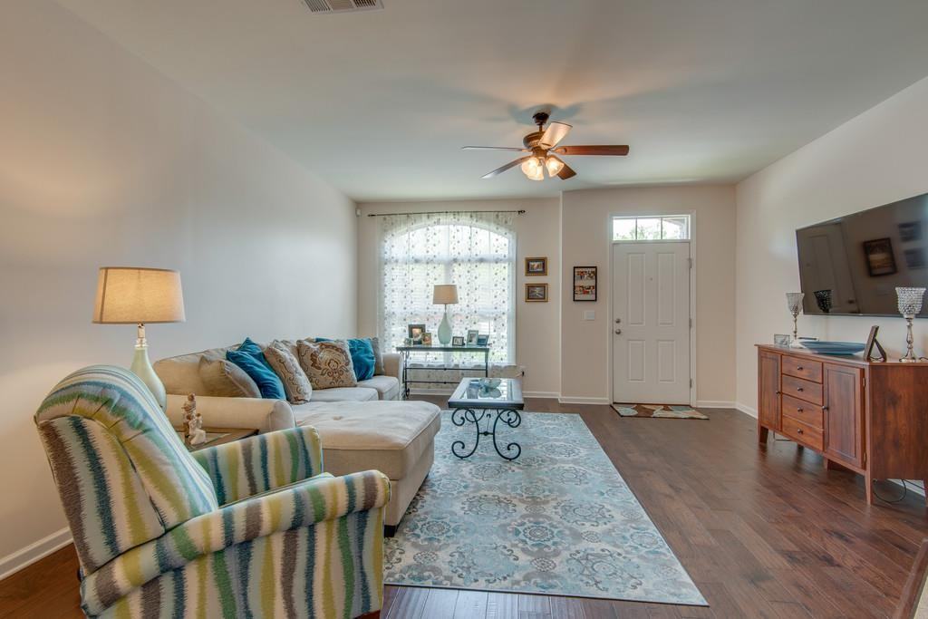 2022 Traemoor Village Dr #1 - Photo 3 of 10