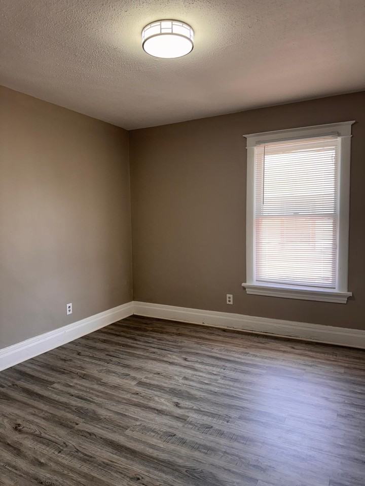 2212 F Street2 #2 - Photo 2 of 18
