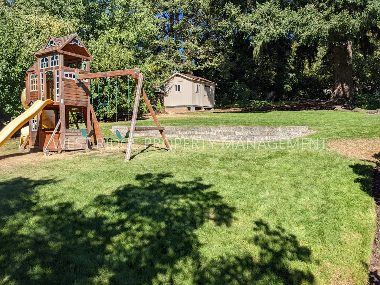 4625 Sw Pendleton St #1 - Photo 4 of 31