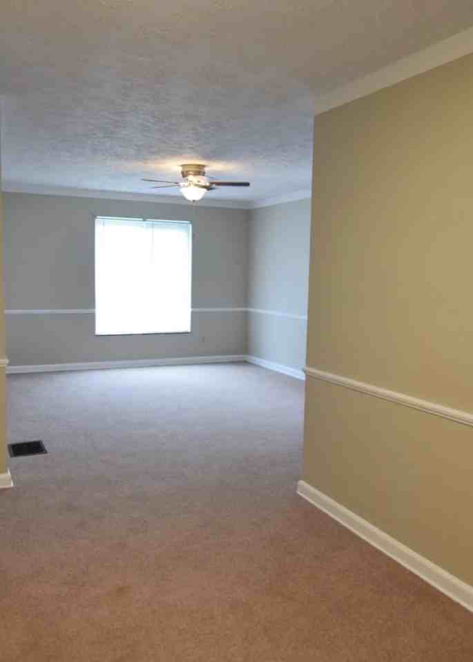 321 Union St #D - Photo 2 of 5