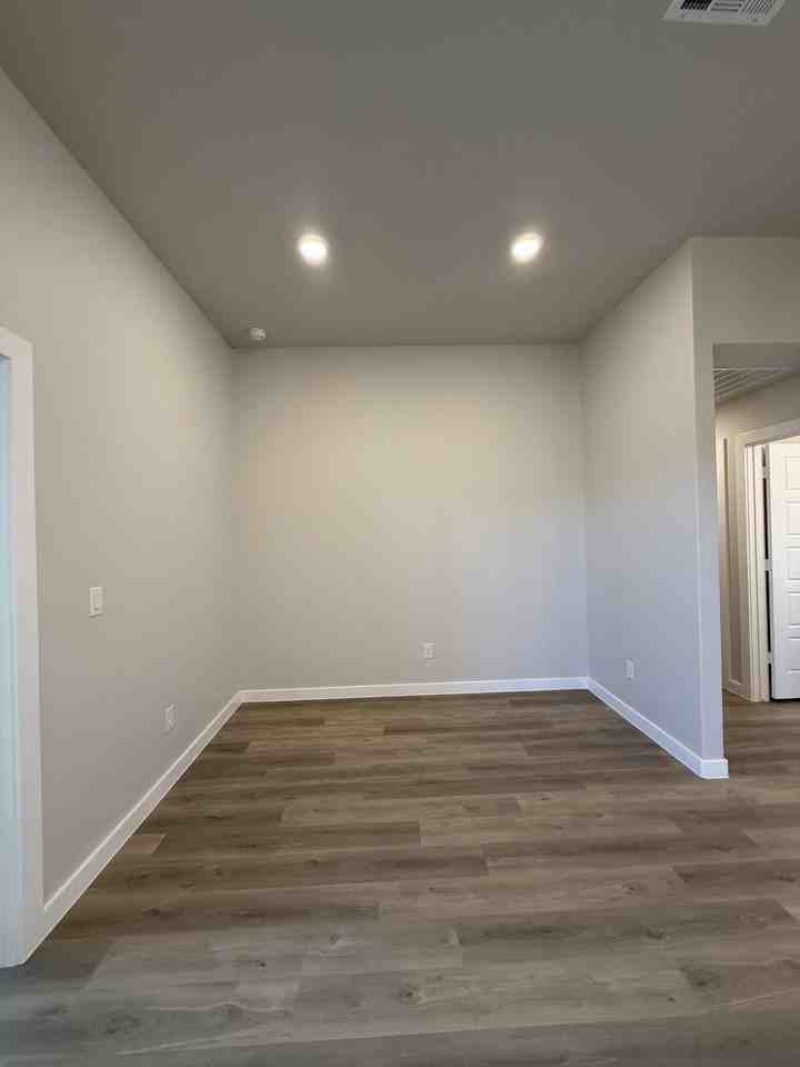 7003 12th St #1 - Photo 5 of 15