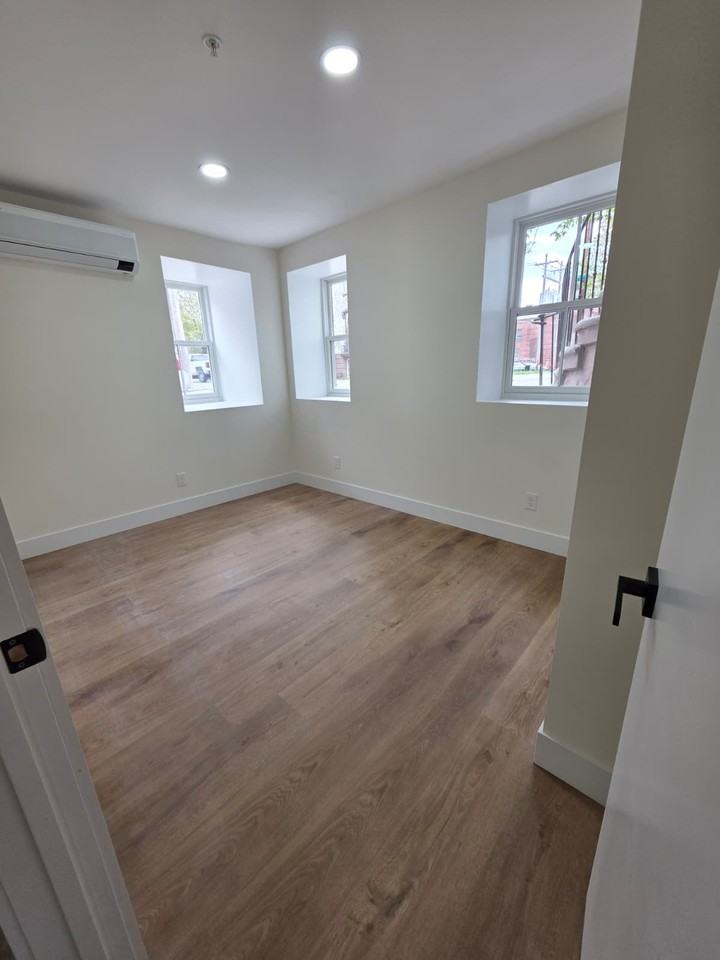 132 1st Street - 1/Garden #1 - Photo 3 of 10