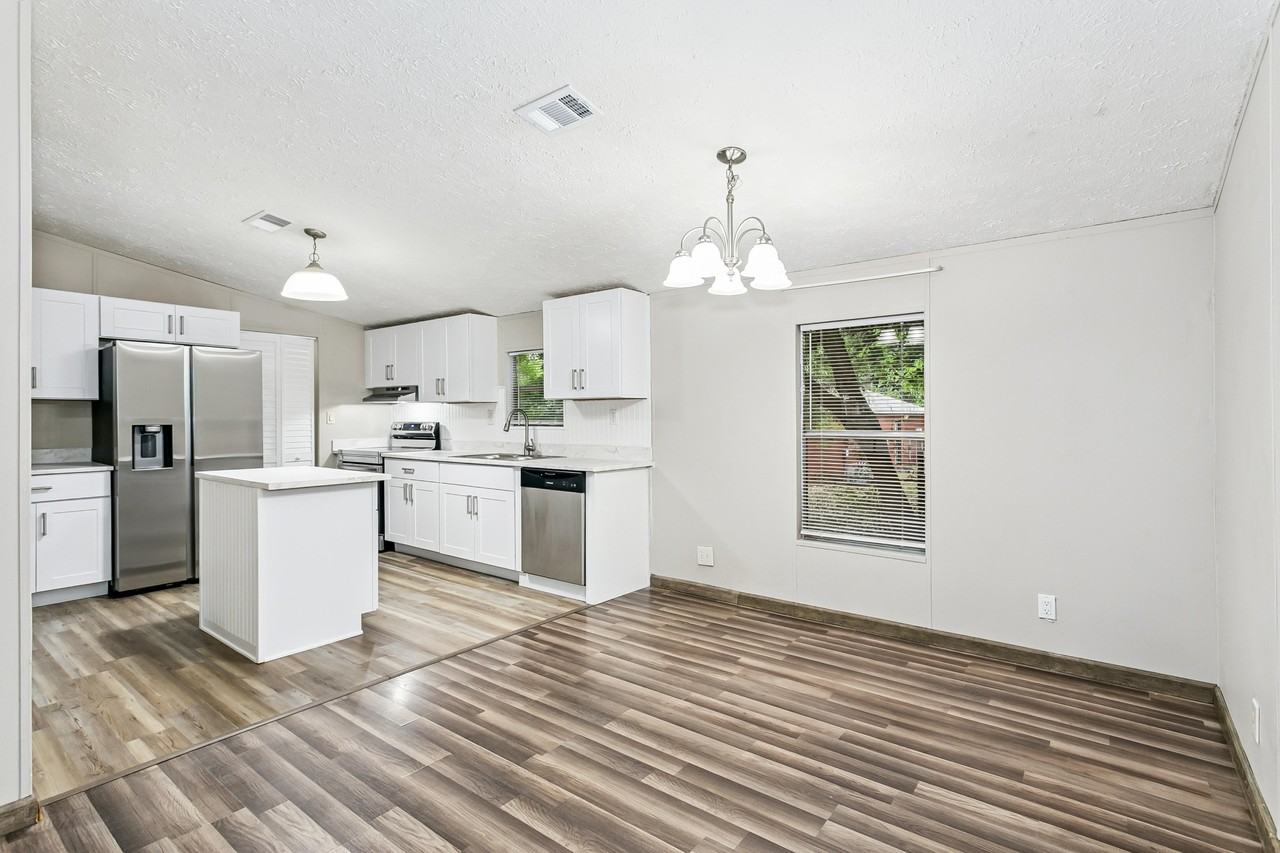 223 Ajax Dr Nw #1 - Photo 3 of 21