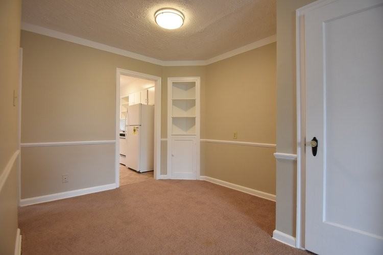 137 S Quentin Rd #C - Photo 2 of 5