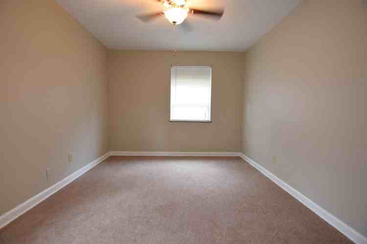 149 S Quentin Rd #B - Photo 4 of 5