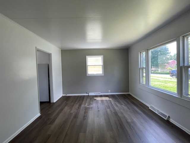530 S Kenmore St #1 - Photo 2 of 13
