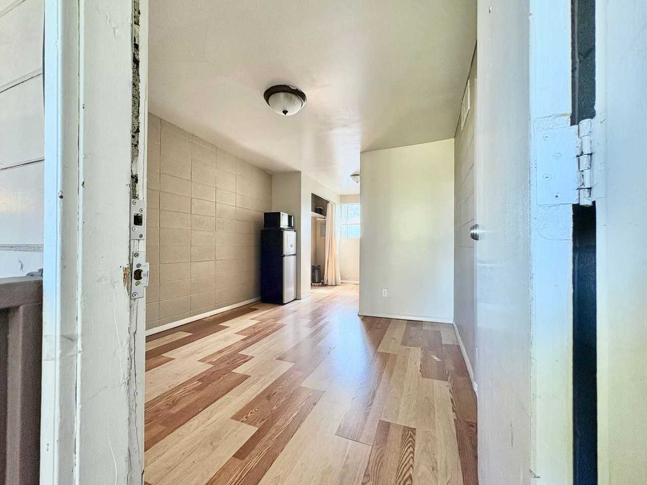 X1-Cheyenne Apartments - Photo 5 of 20