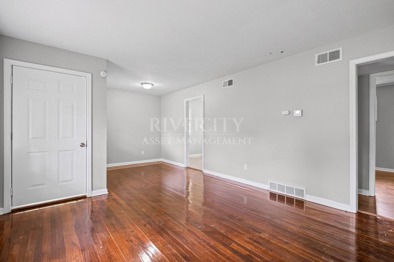 4661 Berta Rd #1 - Photo 5 of 13