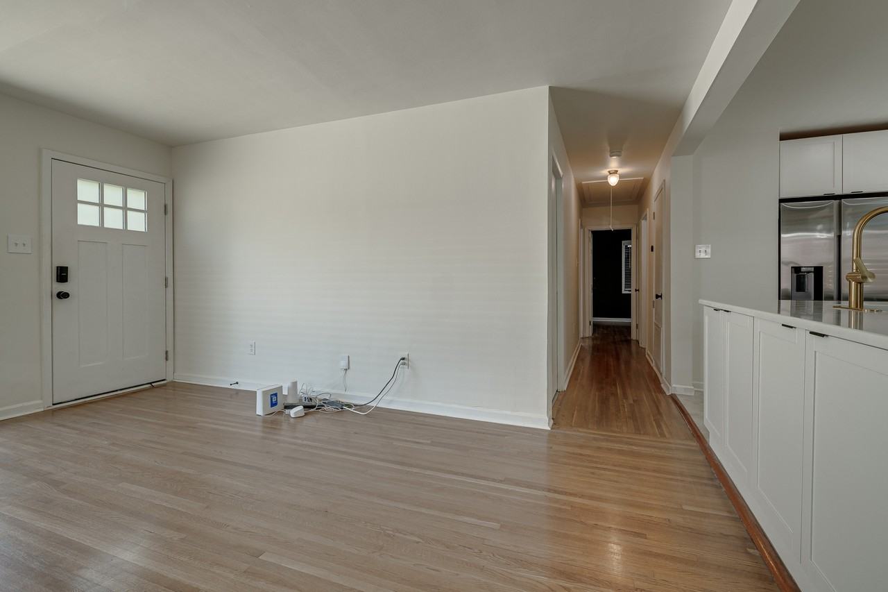 713 Norris Ave #1 - Photo 4 of 11