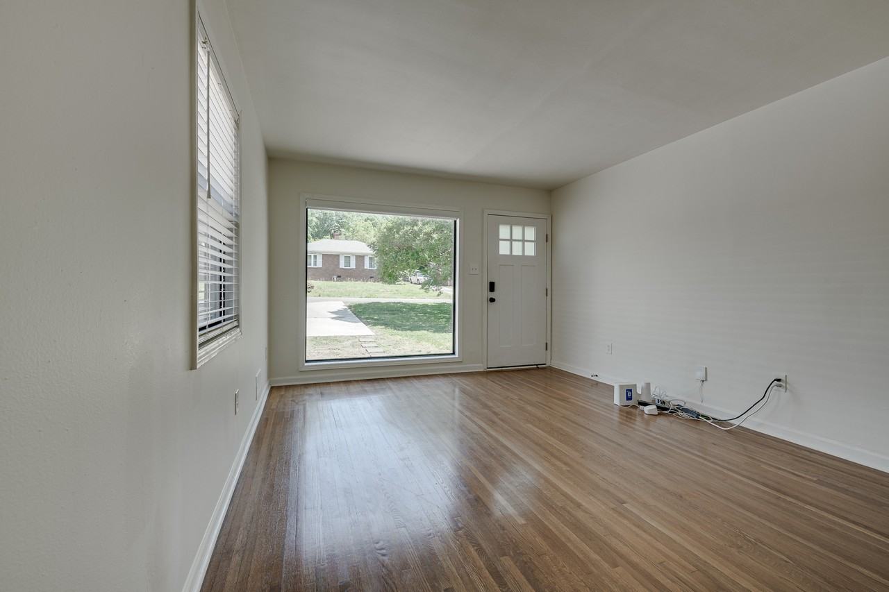 713 Norris Ave #1 - Photo 5 of 11