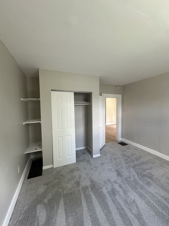 1820 Pearl St #1 - Photo 6 of 11