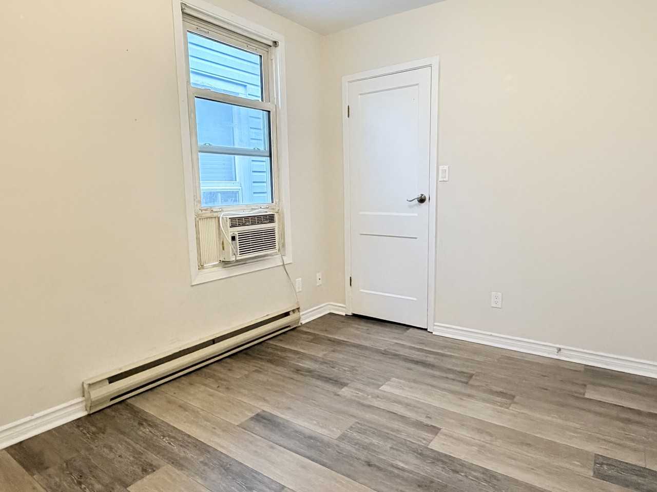 686 Lincoln Rd #2 - Photo 7 of 13