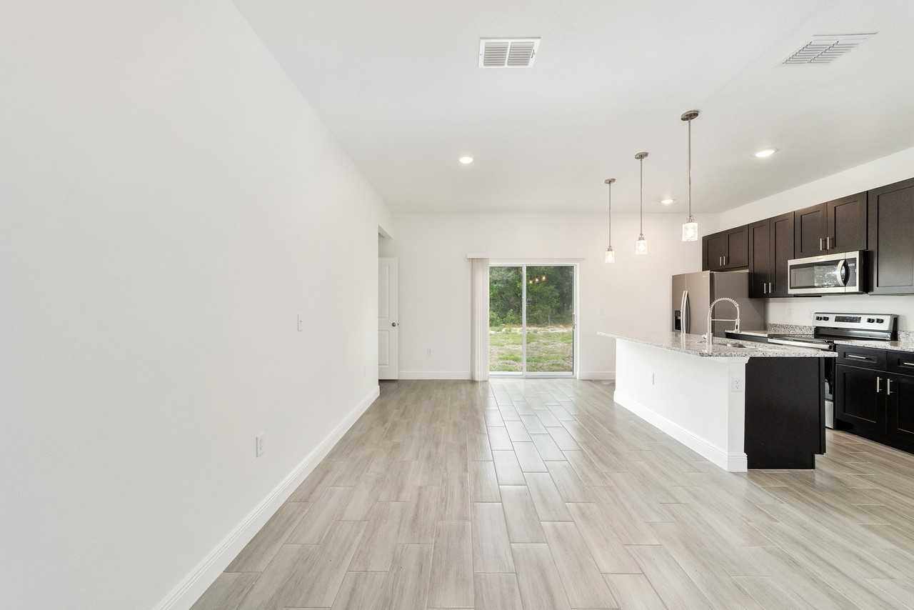 4130 Sw 130th Loop #1 - Photo 3 of 20
