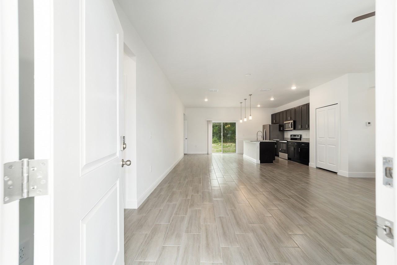 4130 Sw 130th Loop #1 - Photo 5 of 20