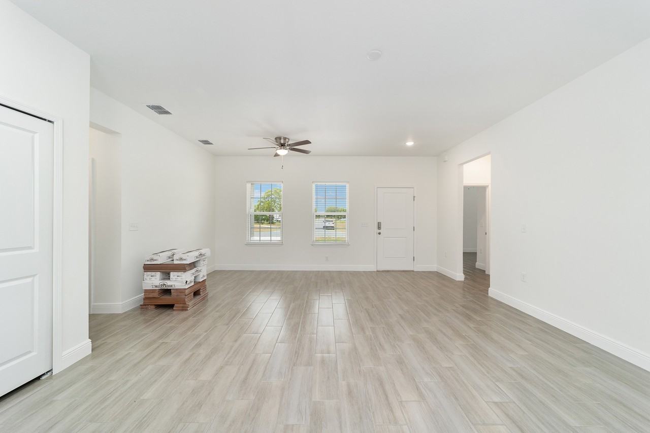 4130 Sw 130th Loop #1 - Photo 7 of 20
