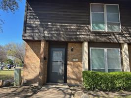 featured image of 246 Rolling Hills Pl #1