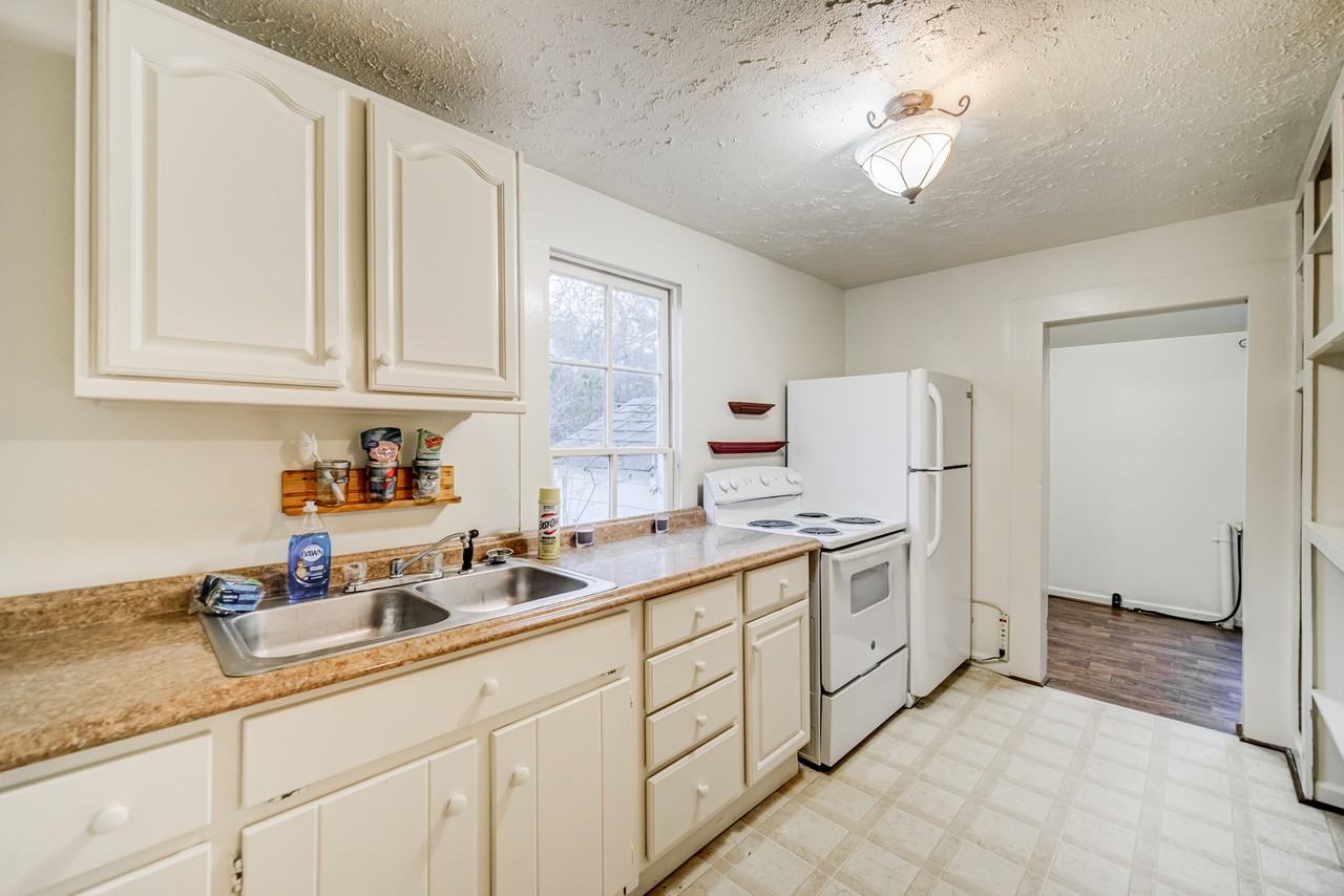 1290 Reavis Mountain Rd #1 - Photo 3 of 50
