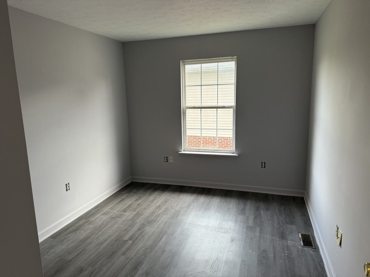 128 Woods Trl #2 - Photo 2 of 4