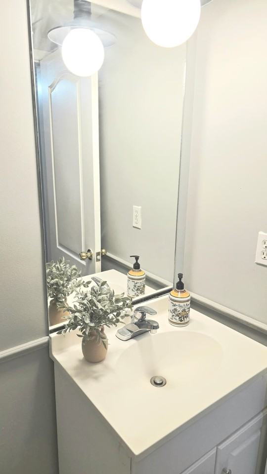 601 Shoreline Drive #69 - Photo 5 of 34