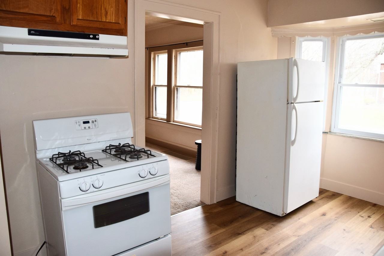 10720 Edgepark Dr #10720UP - Photo 4 of 25